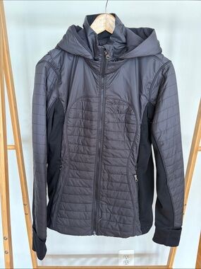Women's Black Quilted Hooded lululemon first mile Jacket